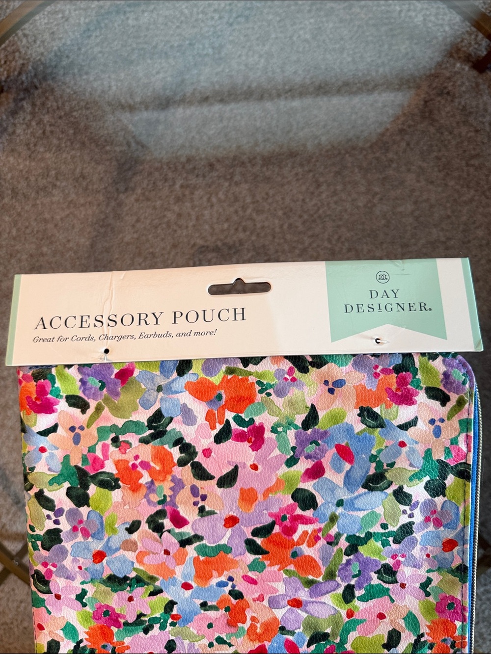 Day Designer Accessory Pouch - Picture 4 of 16